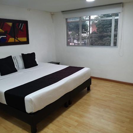 בוגוטה Hotel Santiago Plaza מראה חיצוני תמונה