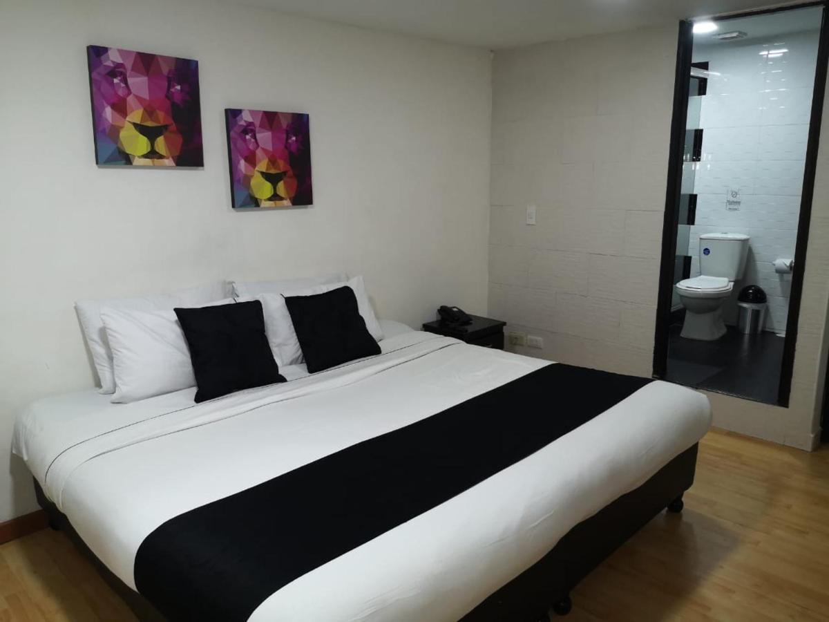 בוגוטה Hotel Santiago Plaza מראה חיצוני תמונה