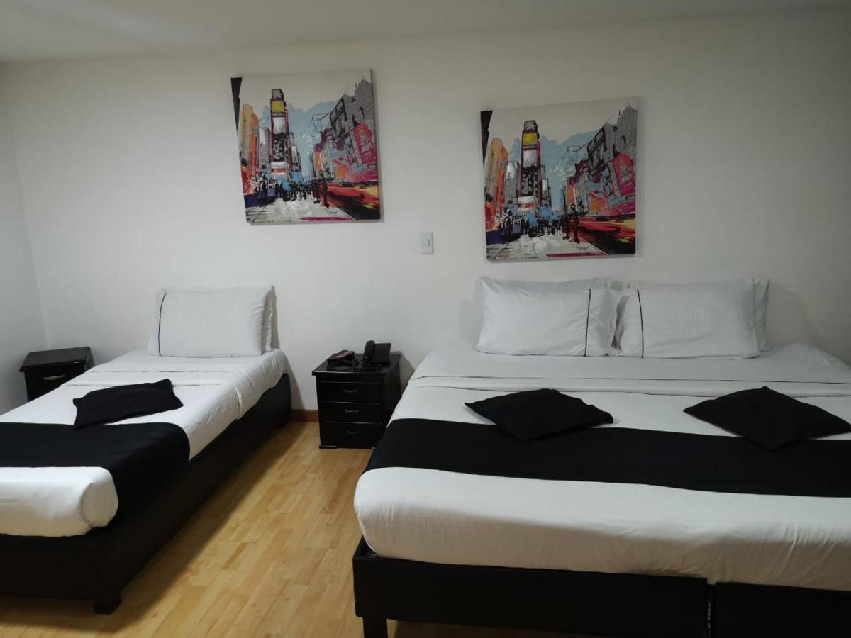 בוגוטה Hotel Santiago Plaza מראה חיצוני תמונה